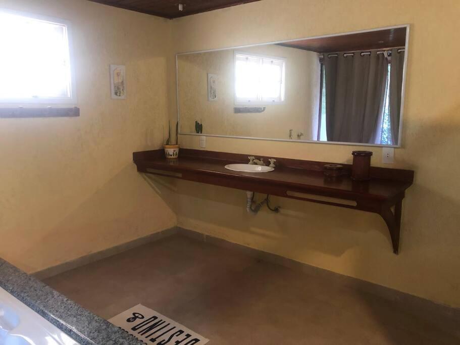 Casa Em *